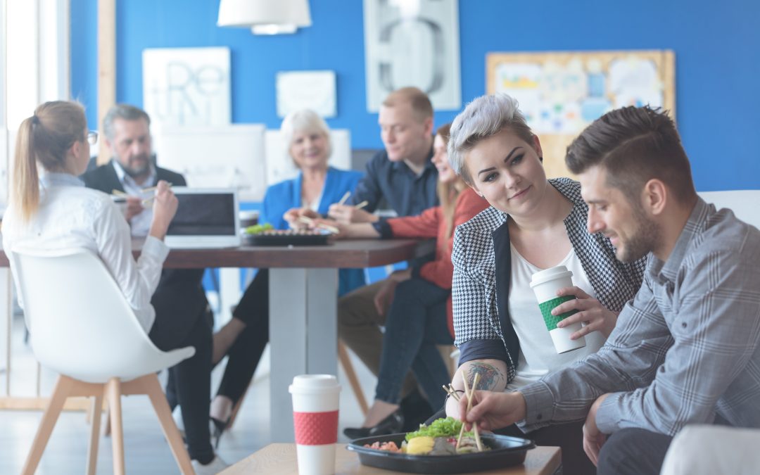 Pause méridienne ou pause déjeuner : ce que dit vraiment la loi en 2025 (et ce que les salariés ignorent)